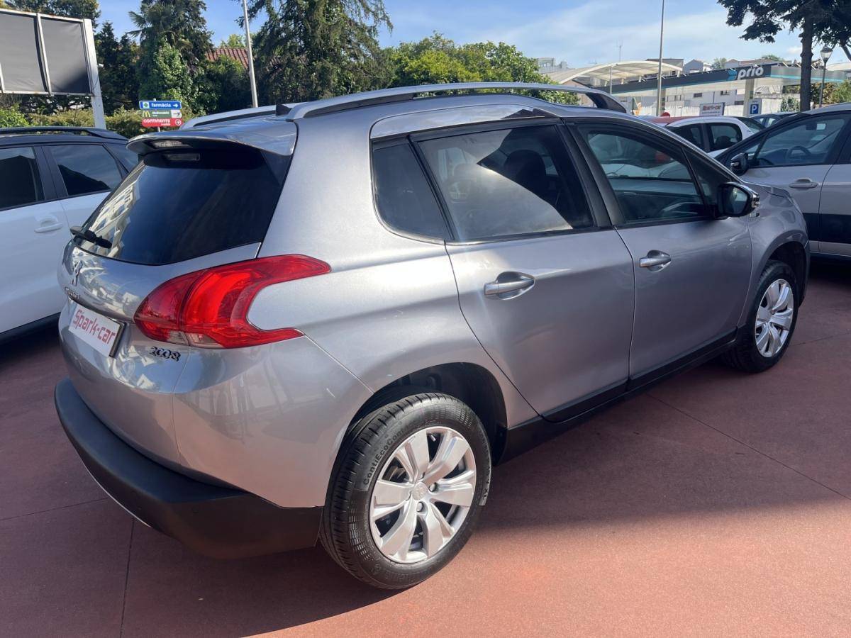 peugeot-2008-2016-gasolina-1199cc