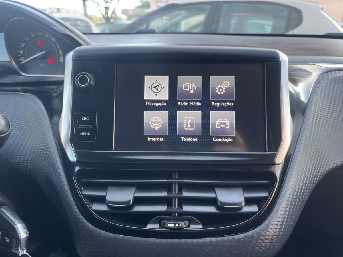 peugeot-2008-2016-gasolina-1199cc