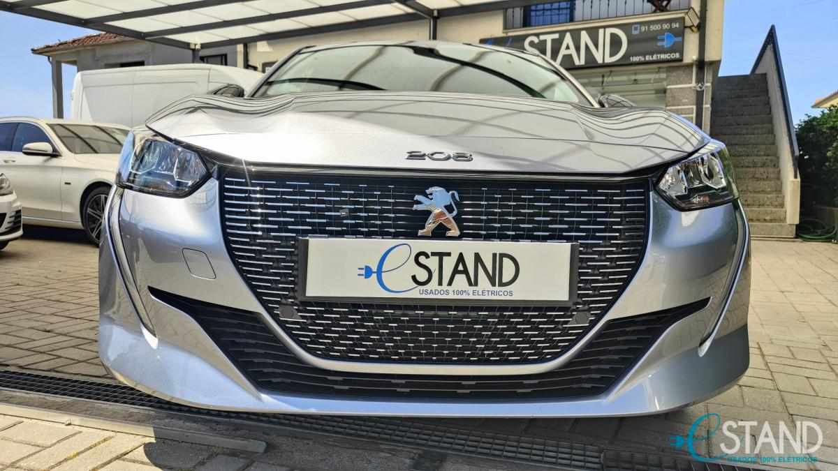 peugeot-e-208-ev-50-kwh-2023-eletrico