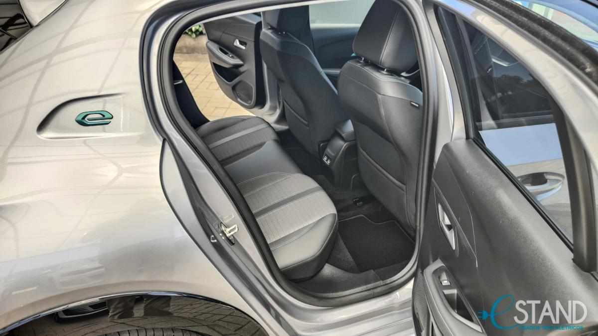peugeot-e-208-ev-50-kwh-2023-eletrico