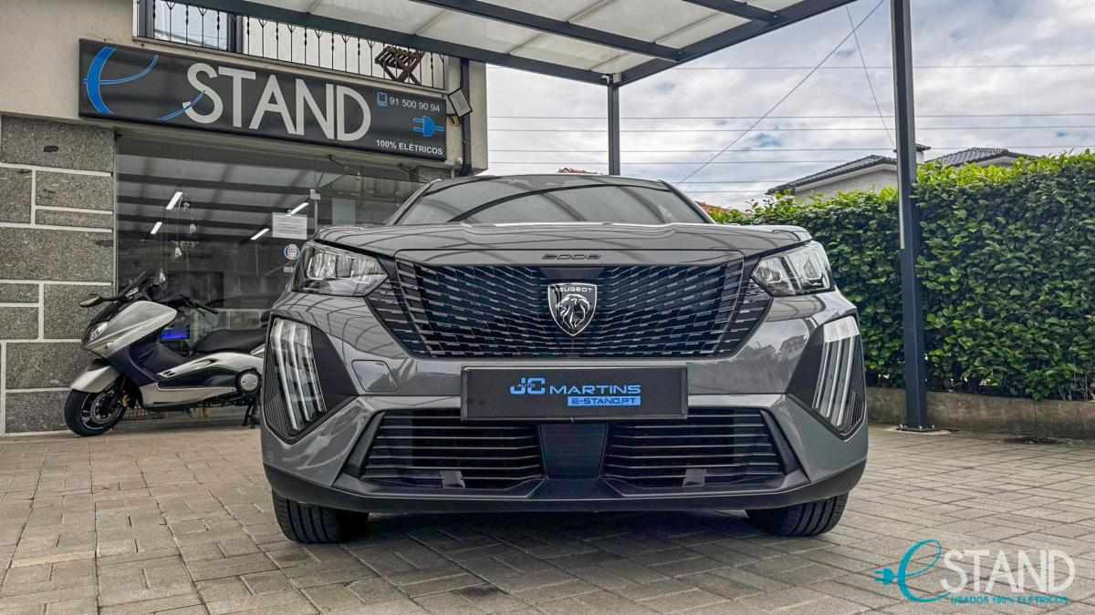peugeot-e-2008-136-2024-eletrico