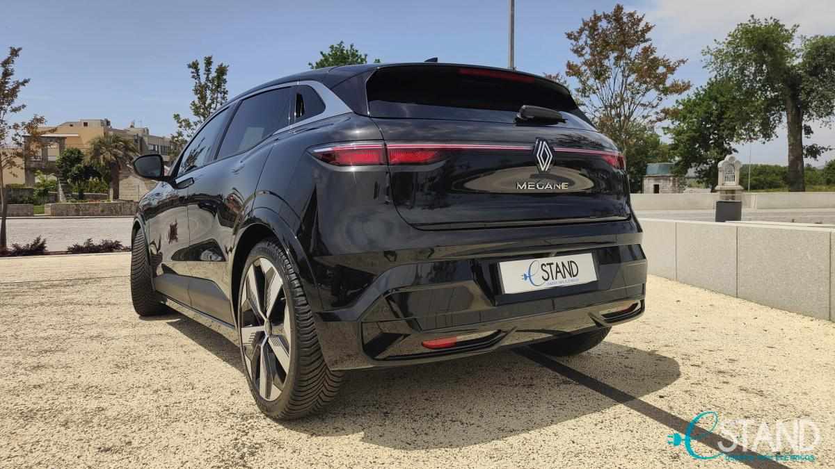 renault-megane-e-tech-ev60-2023-eletrico