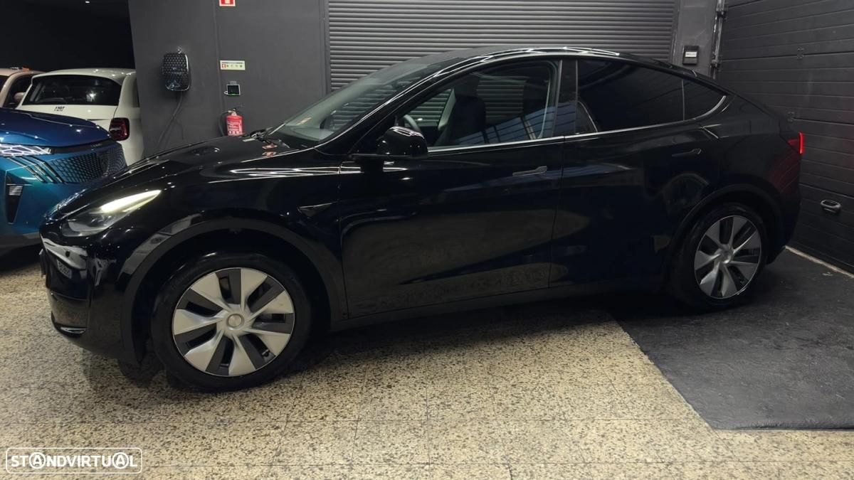 tesla-model-y-2023-eletrico-0cc