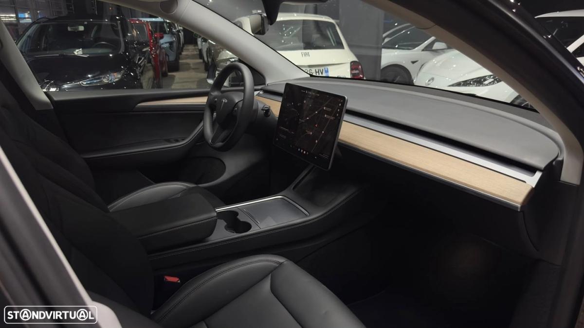 tesla-model-y-2023-eletrico-0cc