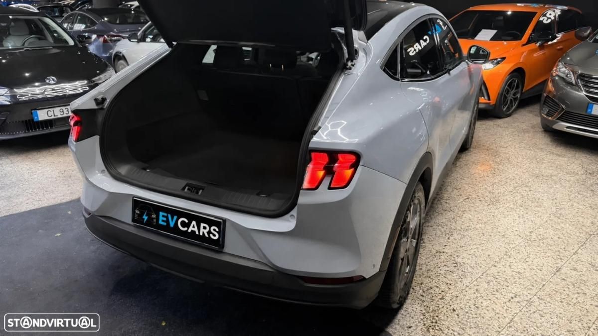 ford-mustang-mach-e-2024-eletrico-0cc
