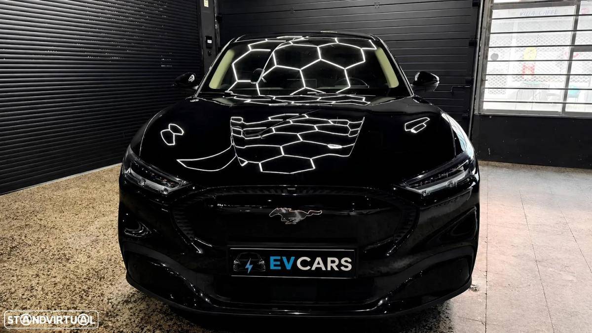 ford-mustang-mach-e-2022-eletrico-0cc
