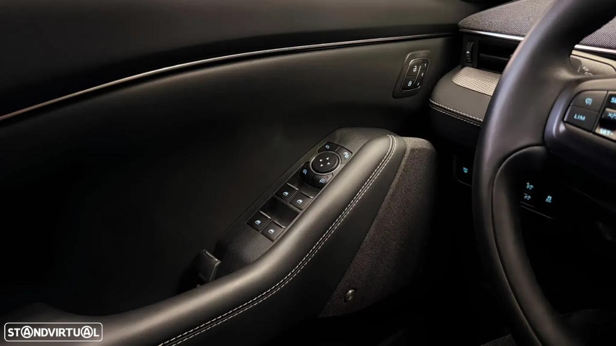ford-mustang-mach-e-2022-eletrico-0cc
