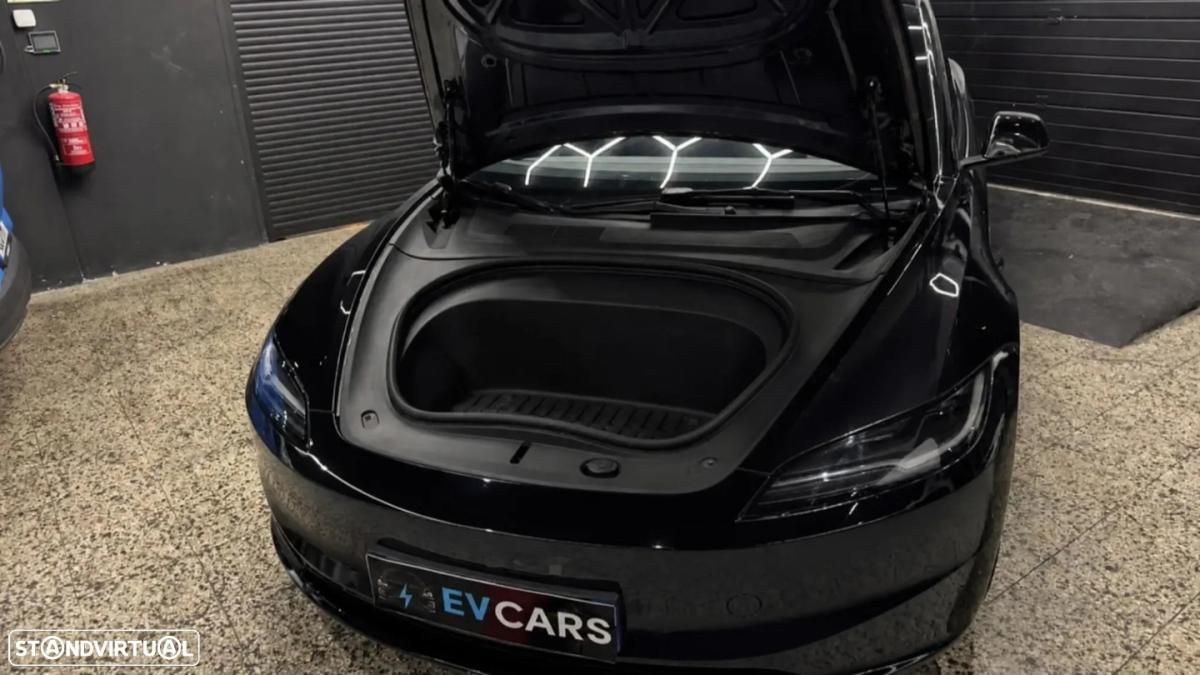 tesla-model-3-2024-eletrico-0cc