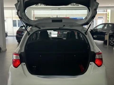 toyota-yaris-2018-gasolina-1496cc