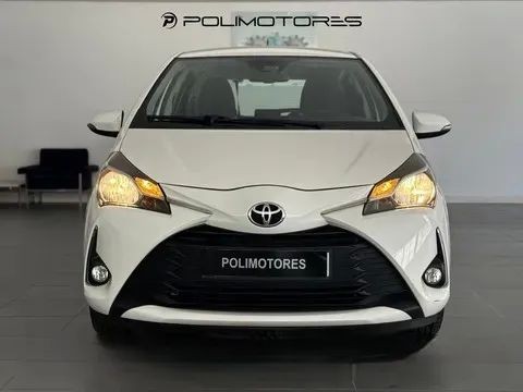 toyota-yaris-2018-gasolina-1496cc