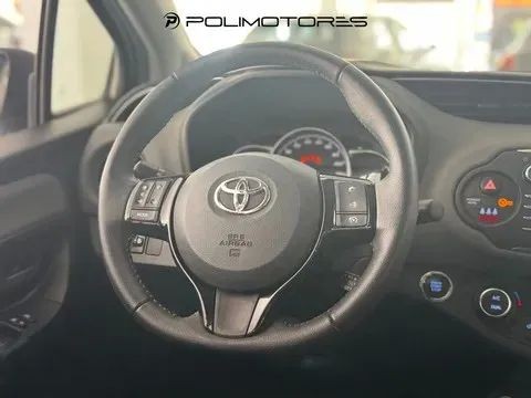 toyota-yaris-2018-gasolina-1496cc