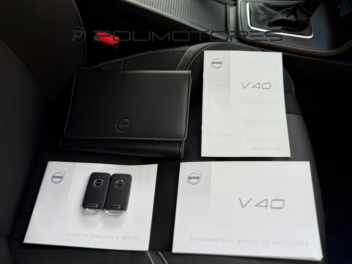 volvo-v40-2017-gasolina-1498cc