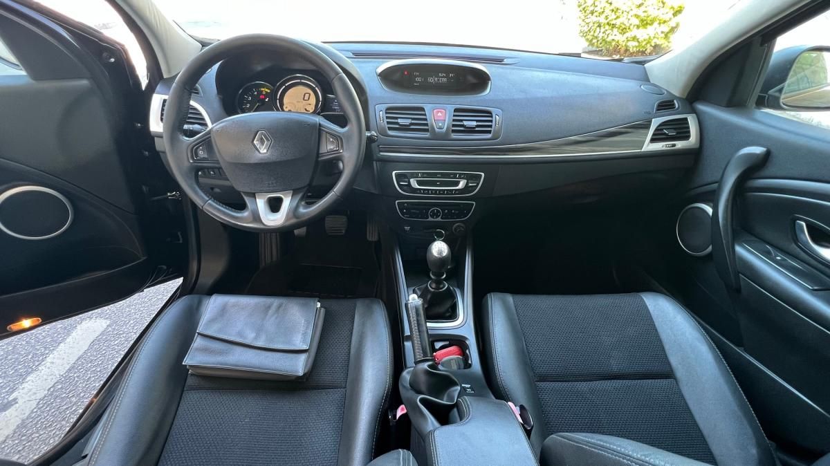 renault-megane-sport-tourer-2009-diesel-1461cc