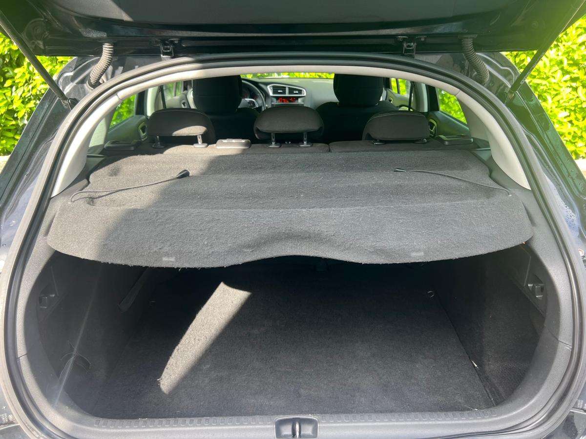 citroen-c4-2012-diesel-1560cc