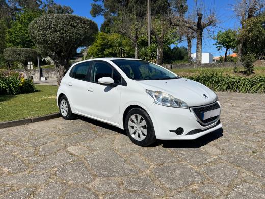 peugeot-208-2015-diesel-1398cc
