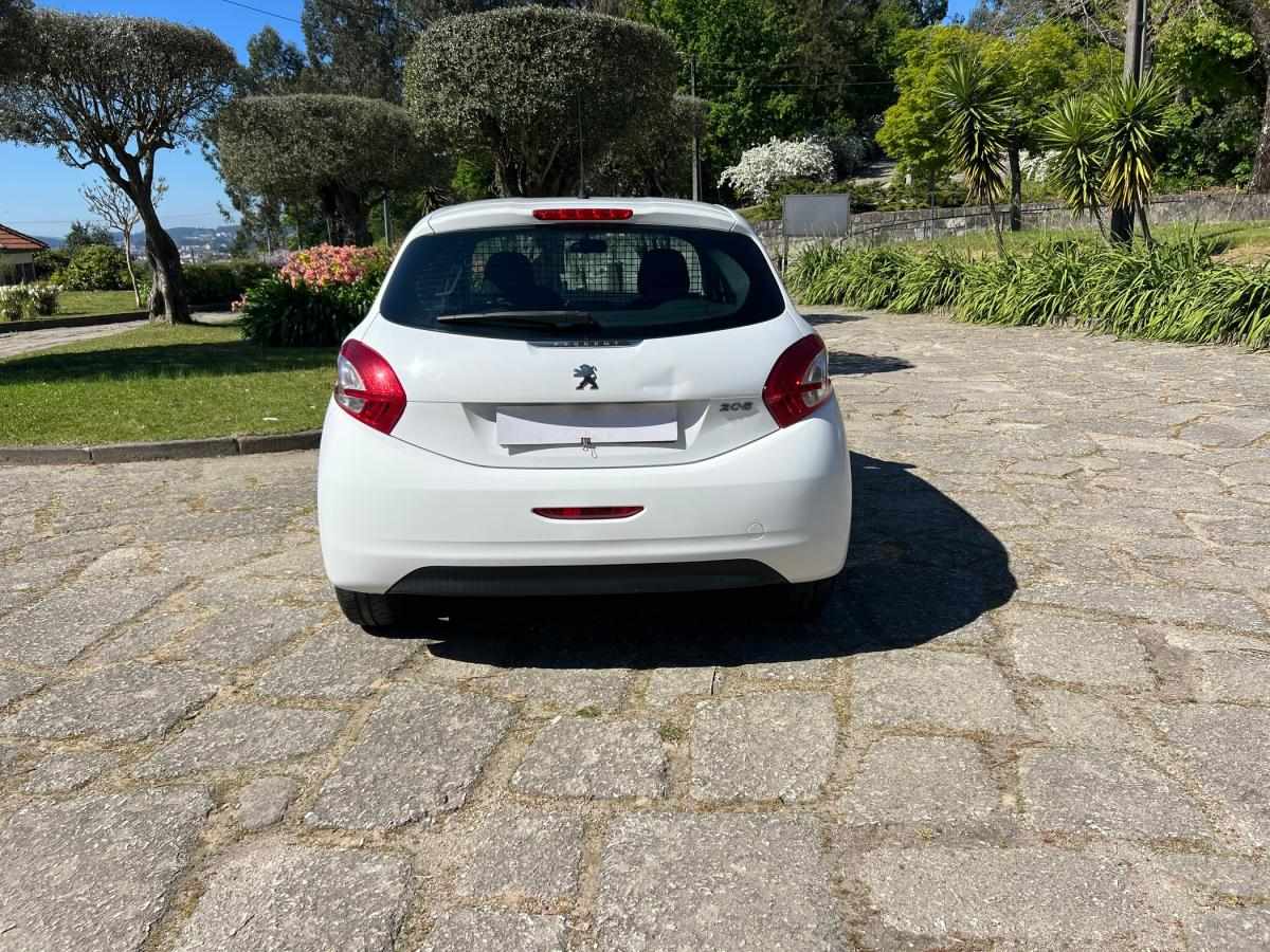 peugeot-208-2015-diesel-1398cc