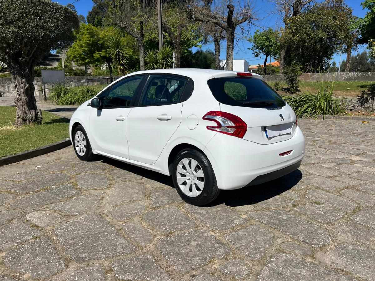 peugeot-208-2015-diesel-1398cc
