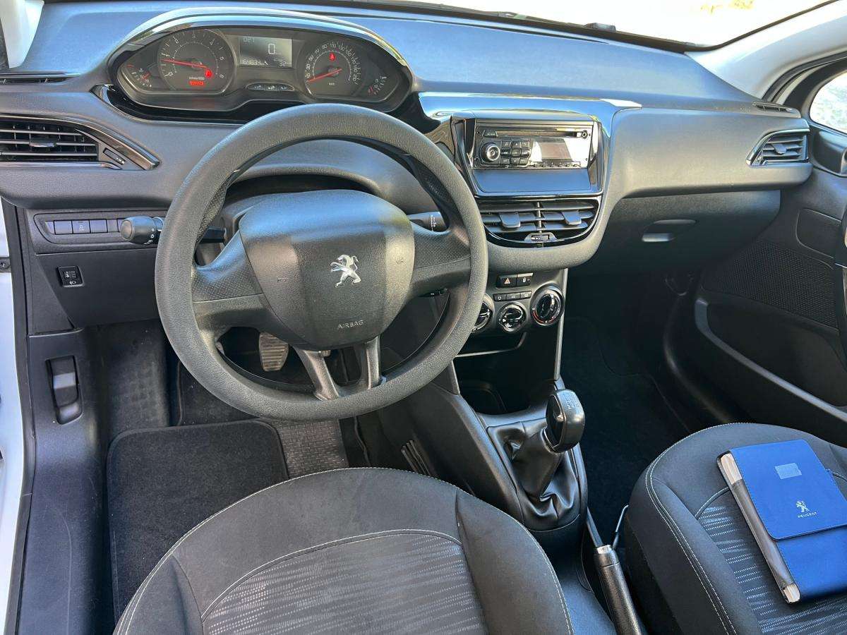 peugeot-208-2015-diesel-1398cc