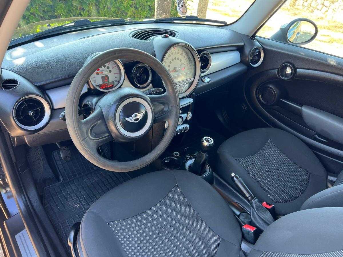 mini-cooper-2010-diesel-1560cc