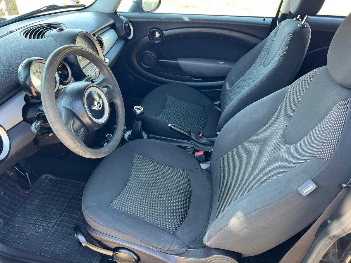 mini-cooper-2010-diesel-1560cc