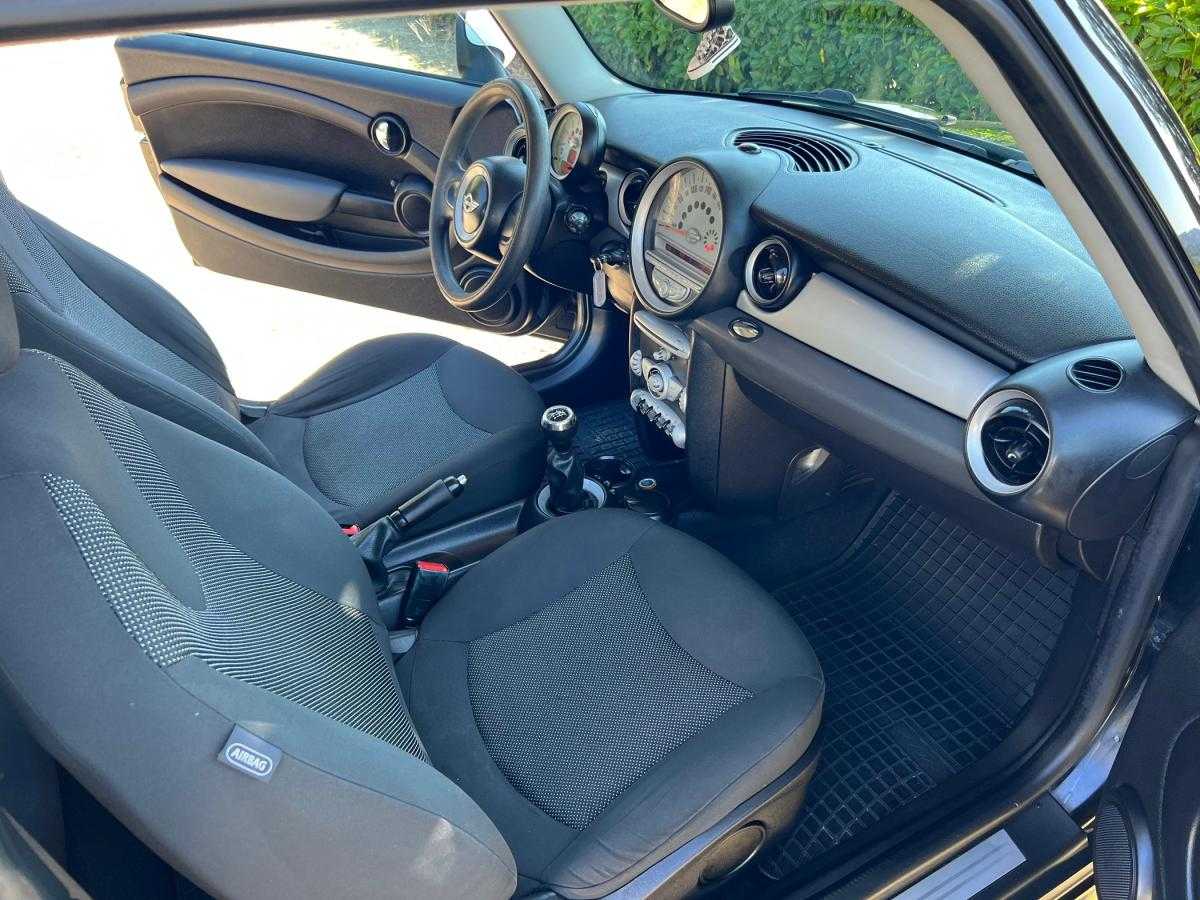 mini-cooper-2010-diesel-1560cc
