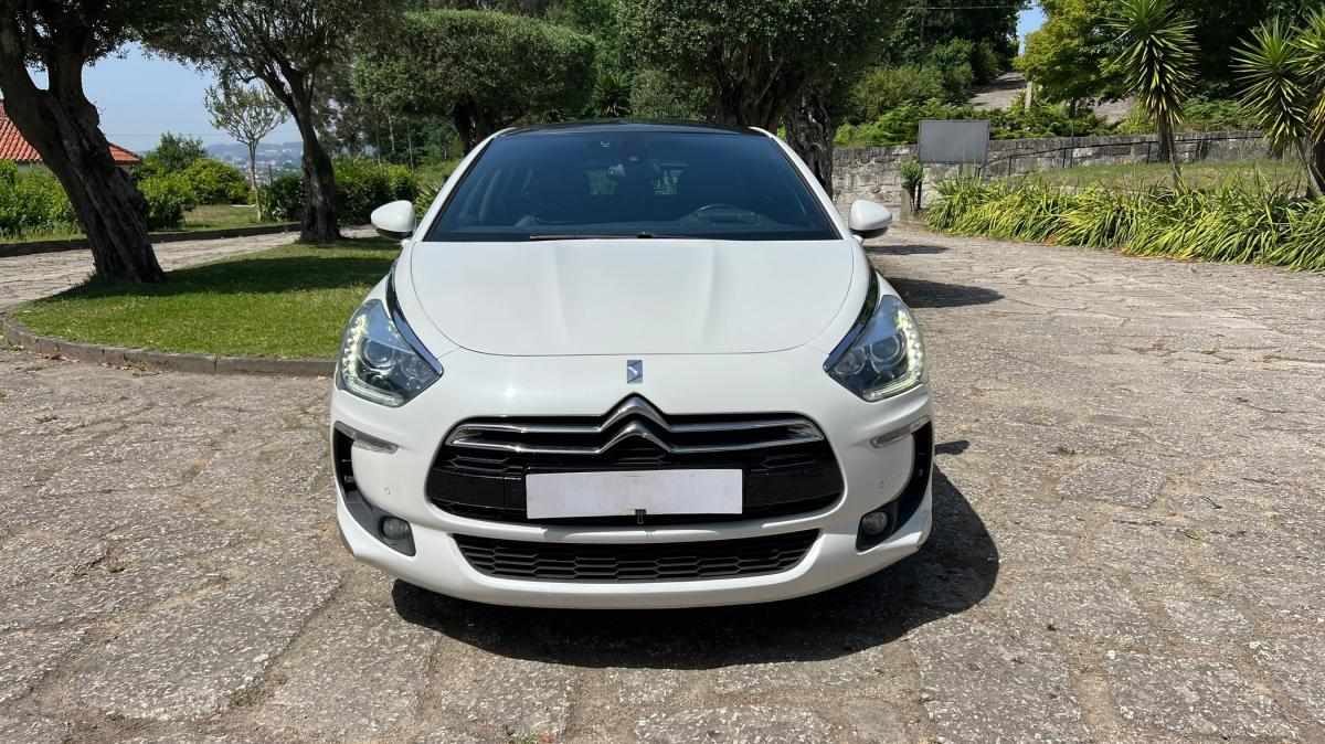citroen-ds5-2014-hibrido-a-diesel-1997cc