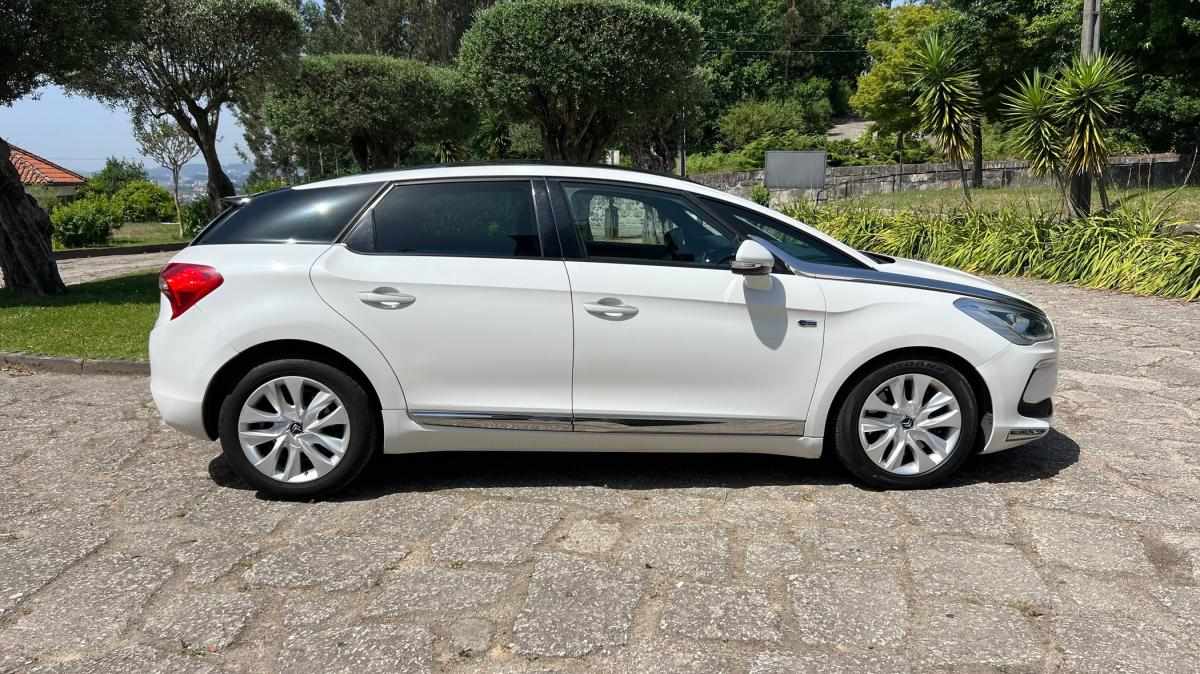 citroen-ds5-2014-hibrido-a-diesel-1997cc