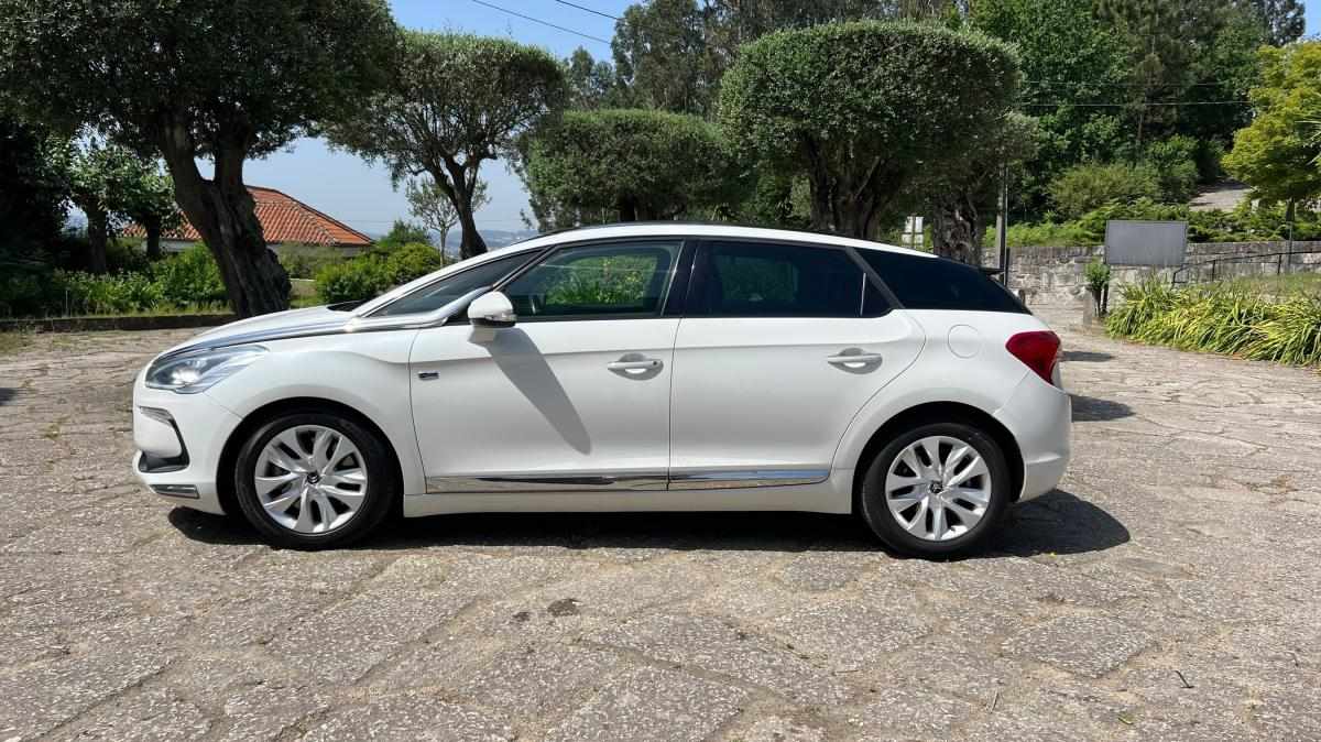 citroen-ds5-2014-hibrido-a-diesel-1997cc