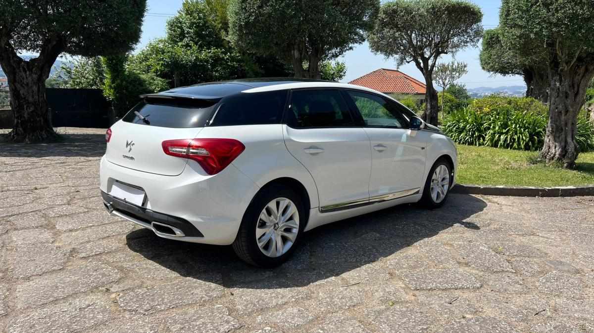 citroen-ds5-2014-hibrido-a-diesel-1997cc