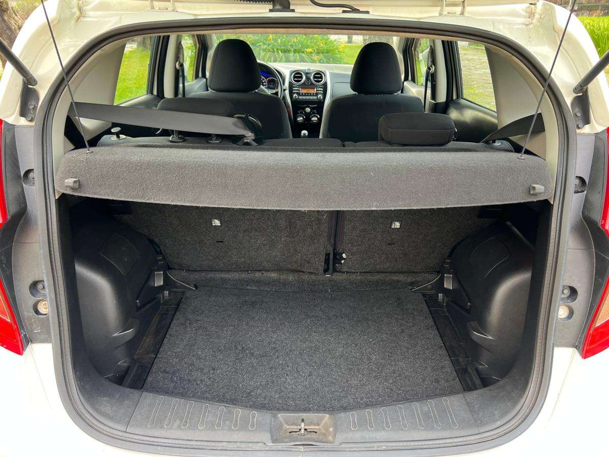 nissan-note-2014-gasolina-1198cc