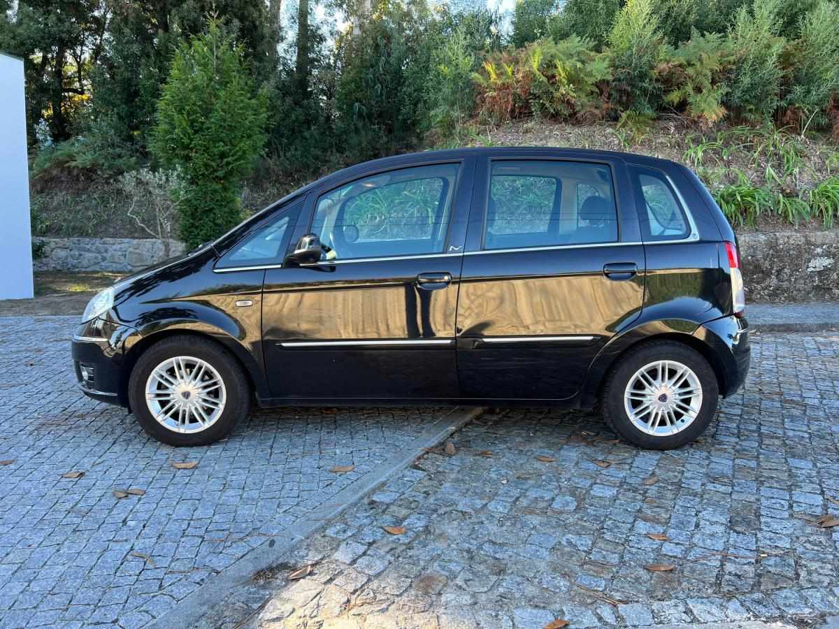 lancia-musa-2010-gasolina-1368cc