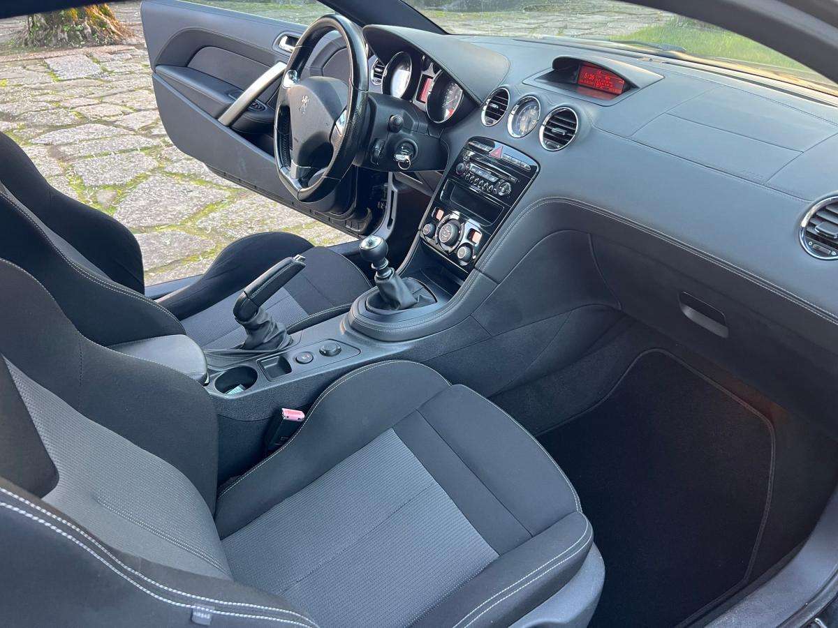 peugeot-rcz-2010-diesel-1997cc