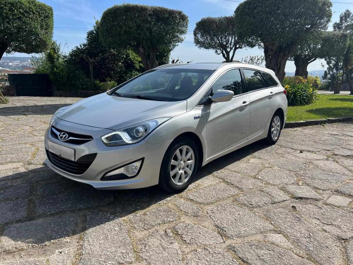 hyundai-i40-sw-2015-diesel-1685cc