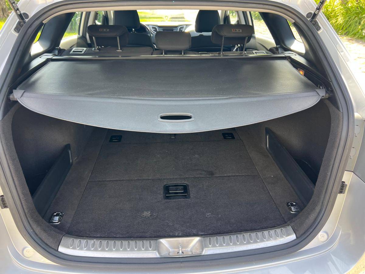 hyundai-i40-sw-2015-diesel-1685cc