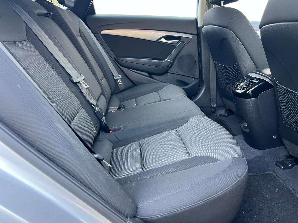 hyundai-i40-sw-2015-diesel-1685cc
