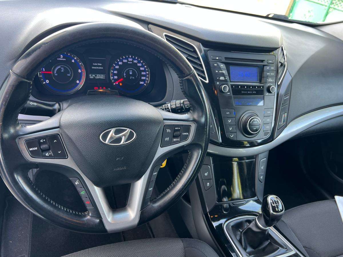 hyundai-i40-sw-2015-diesel-1685cc