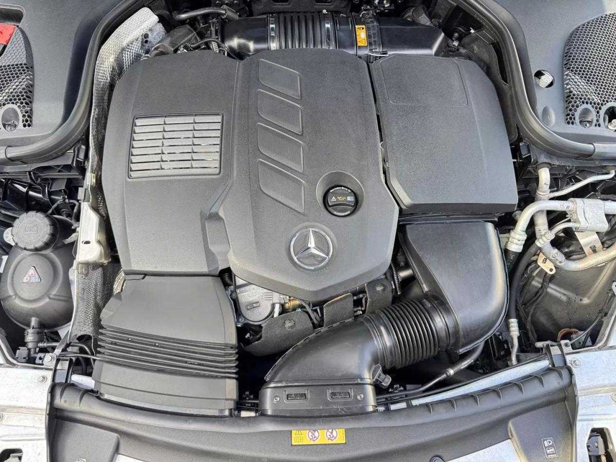 mercedes-benz-cls-2019-diesel-1950cc