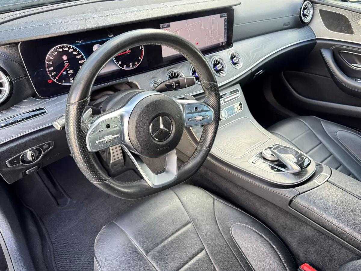 mercedes-benz-cls-2019-diesel-1950cc