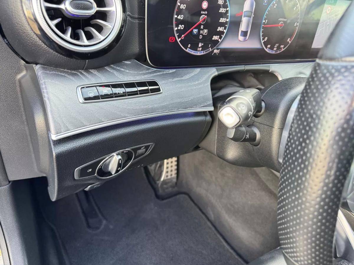 mercedes-benz-cls-2019-diesel-1950cc