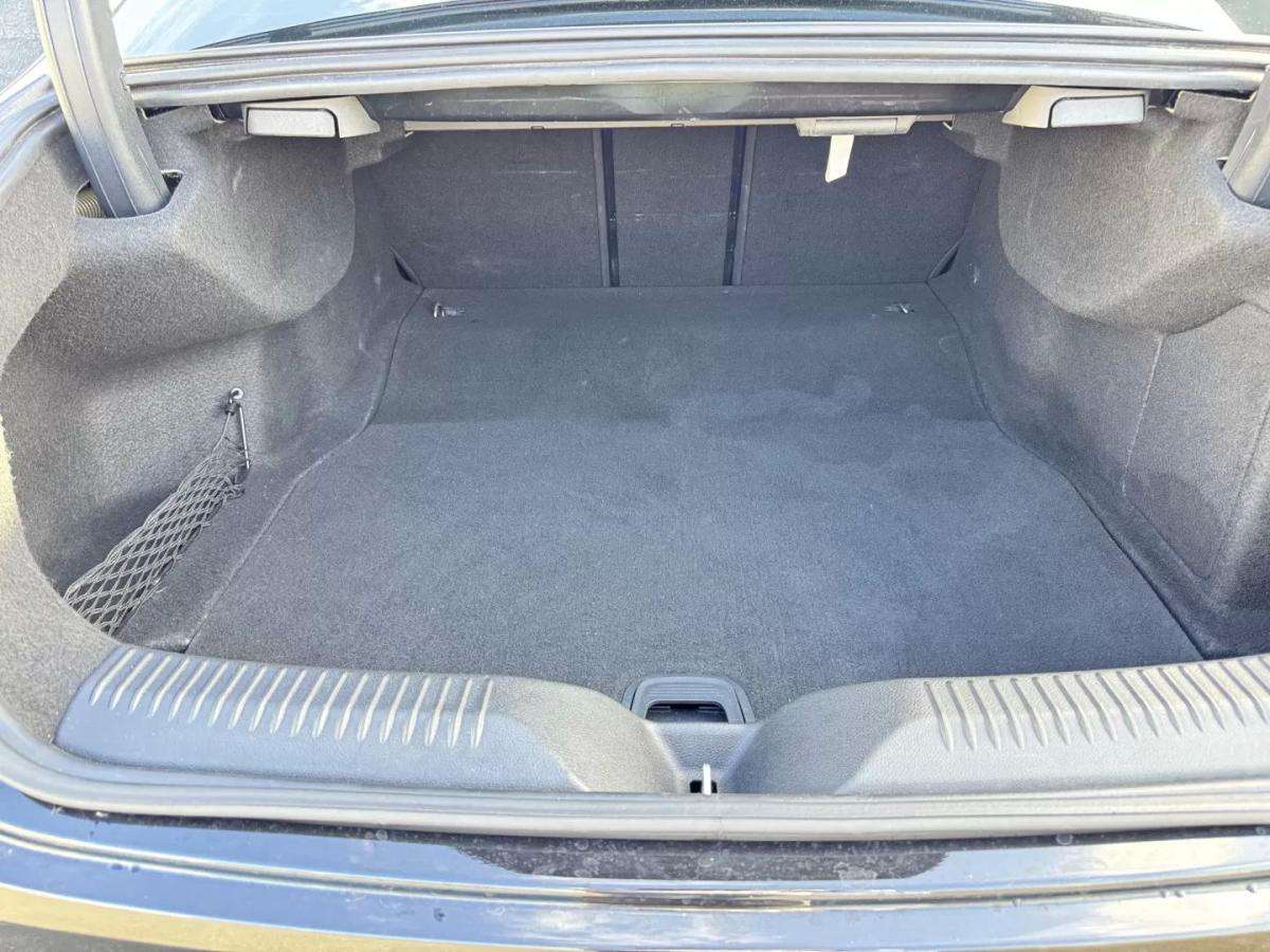 mercedes-benz-cls-2019-diesel-1950cc
