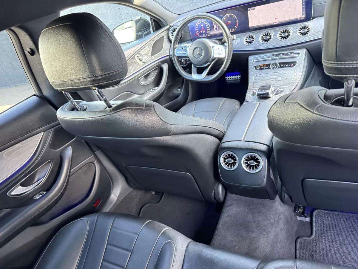 mercedes-benz-cls-2019-diesel-1950cc
