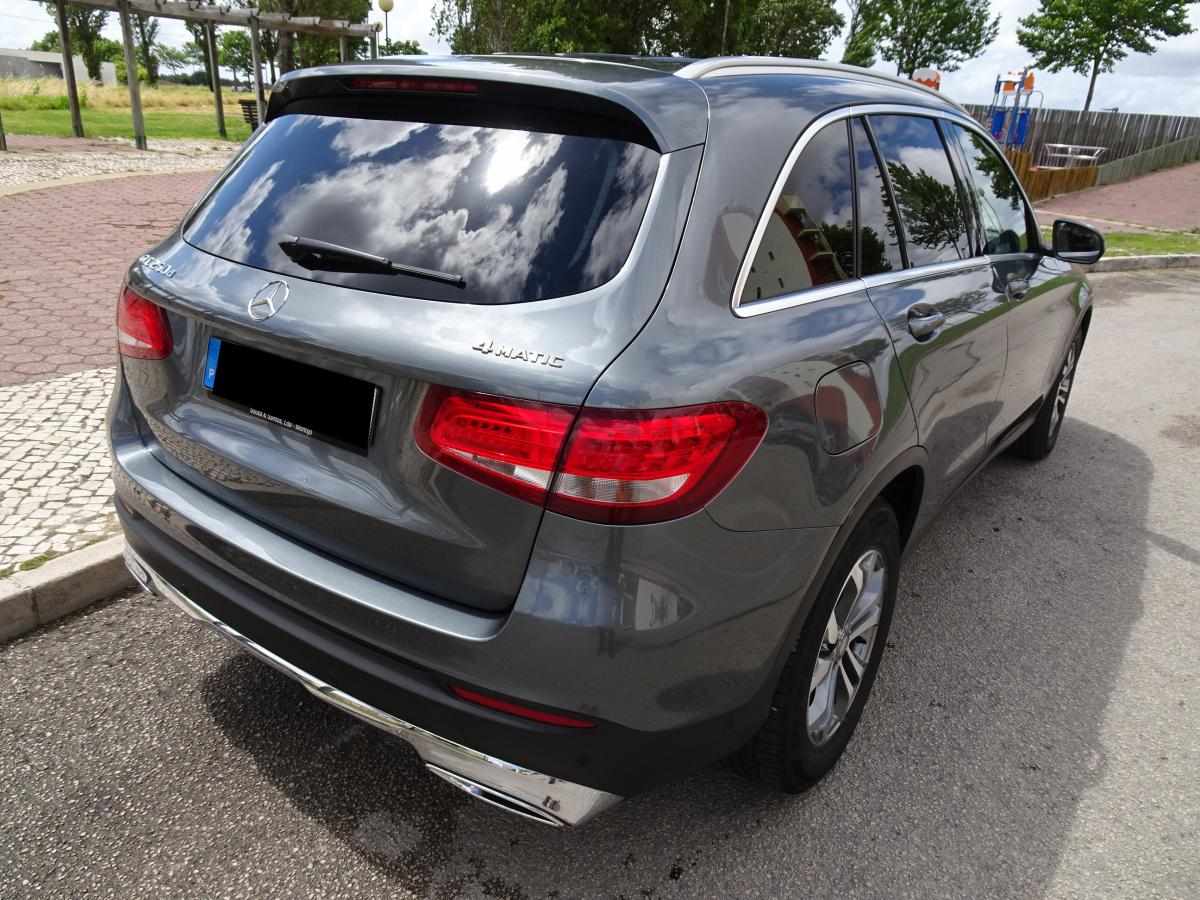 mercedes-benz-glc-250-d-2-1-4matic-2015-diesel-2143cc