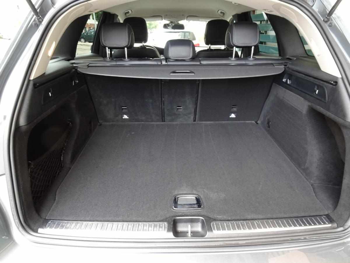 mercedes-benz-glc-250-d-2-1-4matic-2015-diesel-2143cc