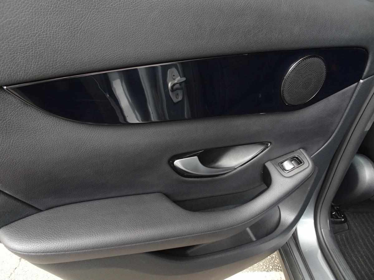 mercedes-benz-glc-250-d-2-1-4matic-2015-diesel-2143cc