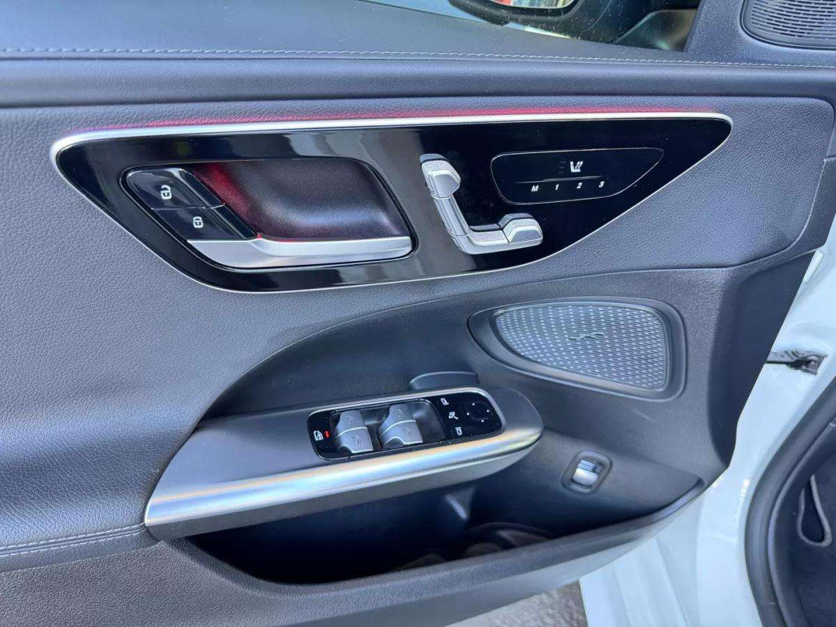 mercedes-benz-classe-c-2023-hibrido-1993cc