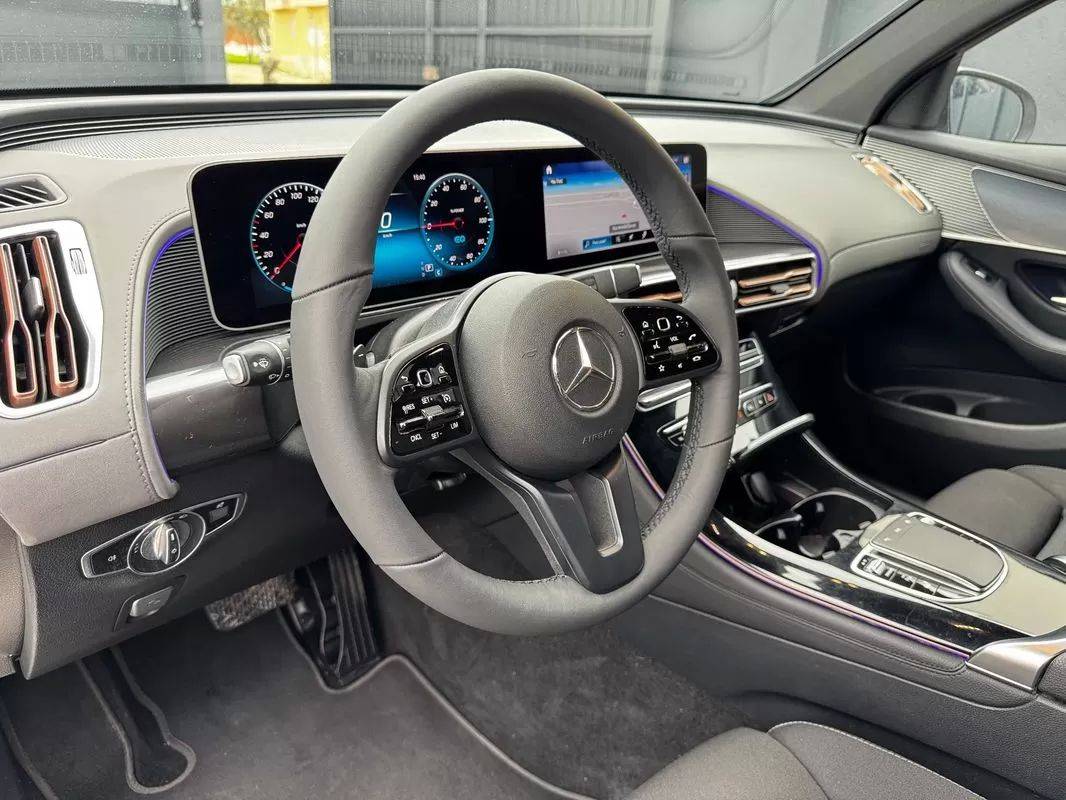 mercedes-benz-eqc-2020-eletrico-0cc