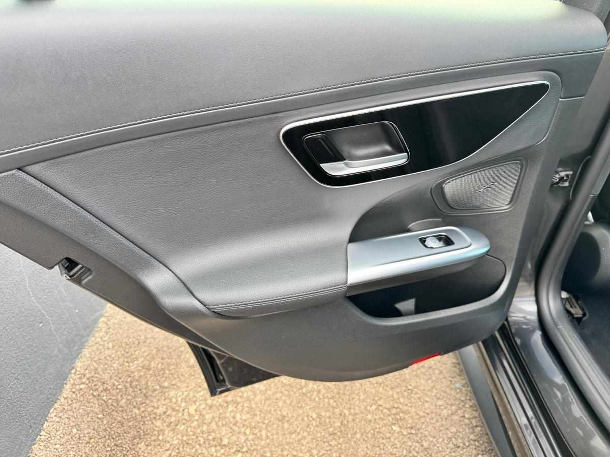 mercedes-benz-classe-c-c-300-e-2022-gasolina-1999cc