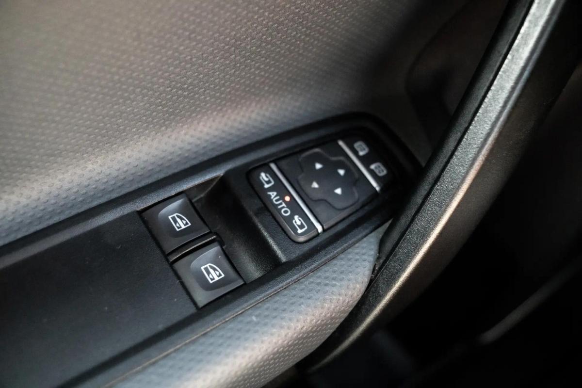 mercedes-benz-citan-2023-diesel-1461cc