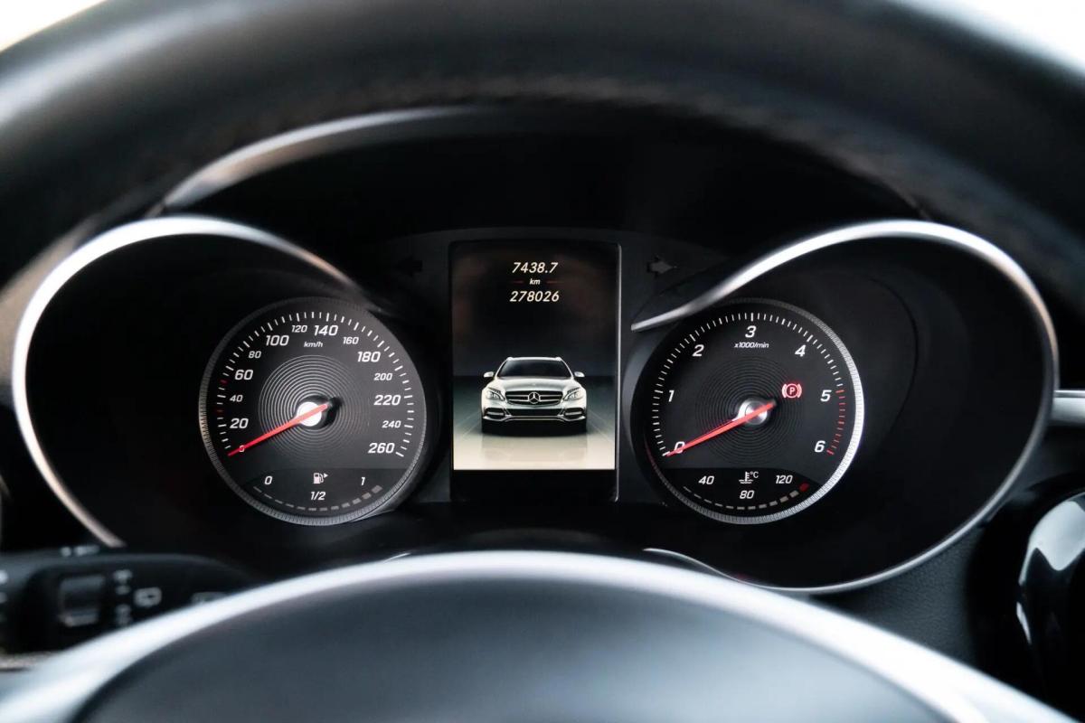mercedes-benz-classe-c-2015-diesel-1598cc