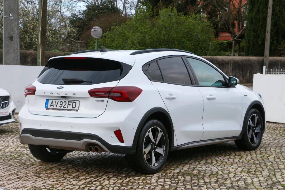 ford-focus-2022-gasolina-998cc